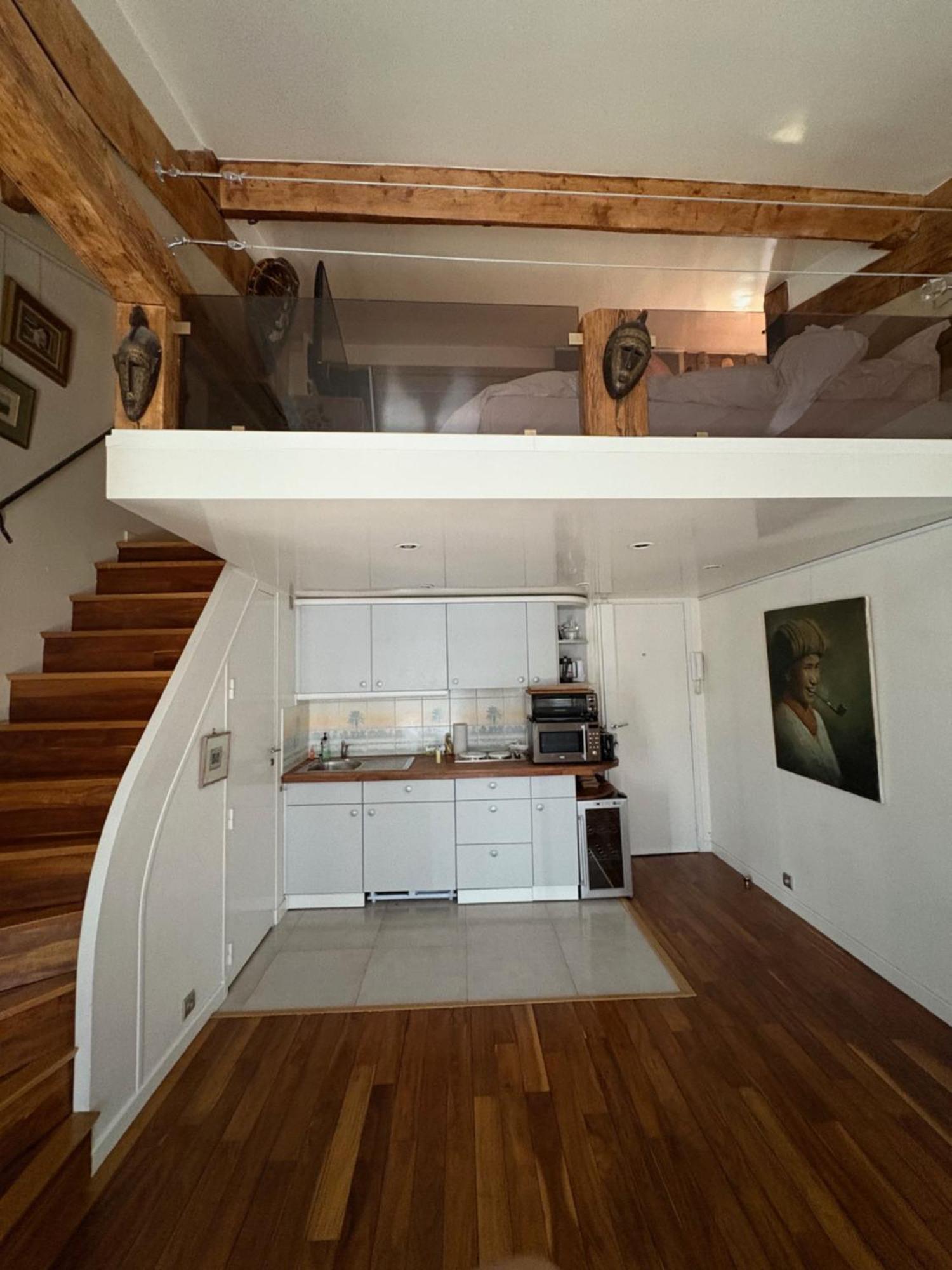 Appartamento Loft De Charme Proche Des Halles Et Du Louvre Parigi